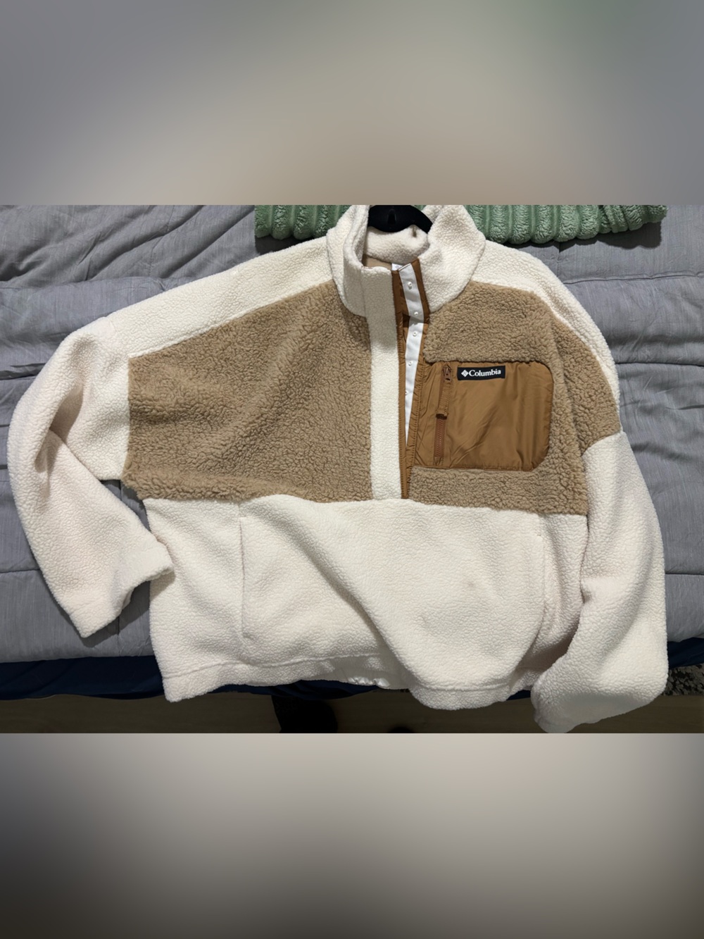 Columbia Women’s Cream & Tan Sherpa Quarter-Zip Pullover